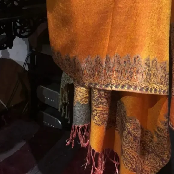🧡✨ Burnt Orange Paisley Pashmina Shawl Wrap Fringe Scarf Reversible 27x77 - Picture 13 of 16